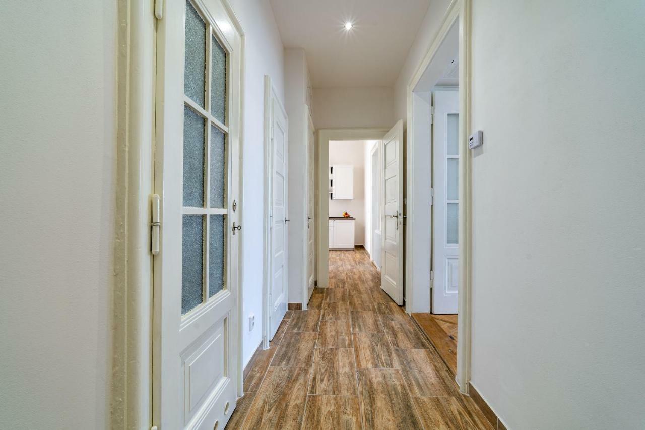 Avantguard Apartments Prague Exterior photo